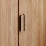 L'accessorio perfetto per la casa: armadietto in vetro con ante, dal design elegante e capiente
