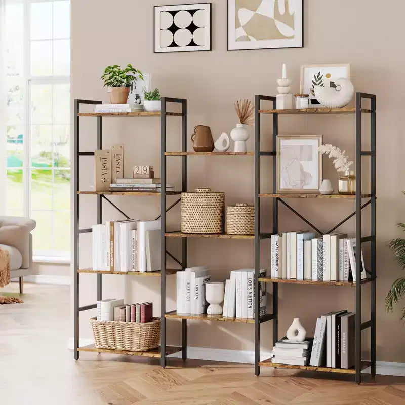 Libreria Industriale a Tre Campate a 4 Ripiani - 62.2 Profondità Marrone Rustico e Telaio Nero, 11 Ripiani Espositivi Regolabili per Soggiorno, Casa, Ufficio