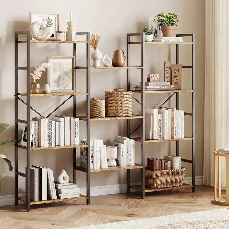 Libreria Industriale a Tre Campate a 4 Ripiani - 62.2 Profondità Marrone Rustico e Telaio Nero, 11 Ripiani Espositivi Regolabili per Soggiorno, Casa, Ufficio