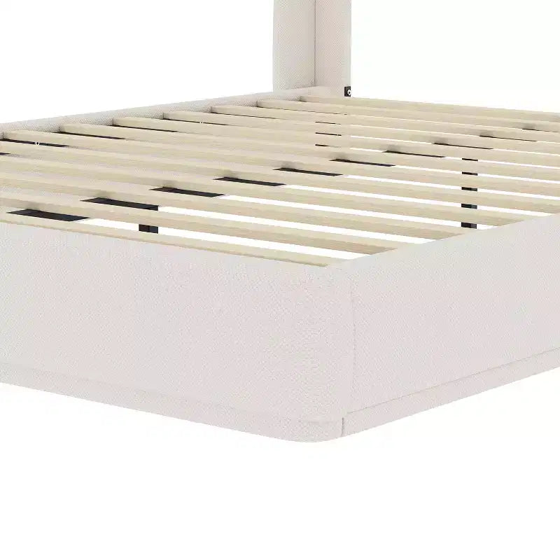 Letto a piattaforma Queen imbottito con testiera ad ali imbottita, letto a basso profilo - ModernLuxe