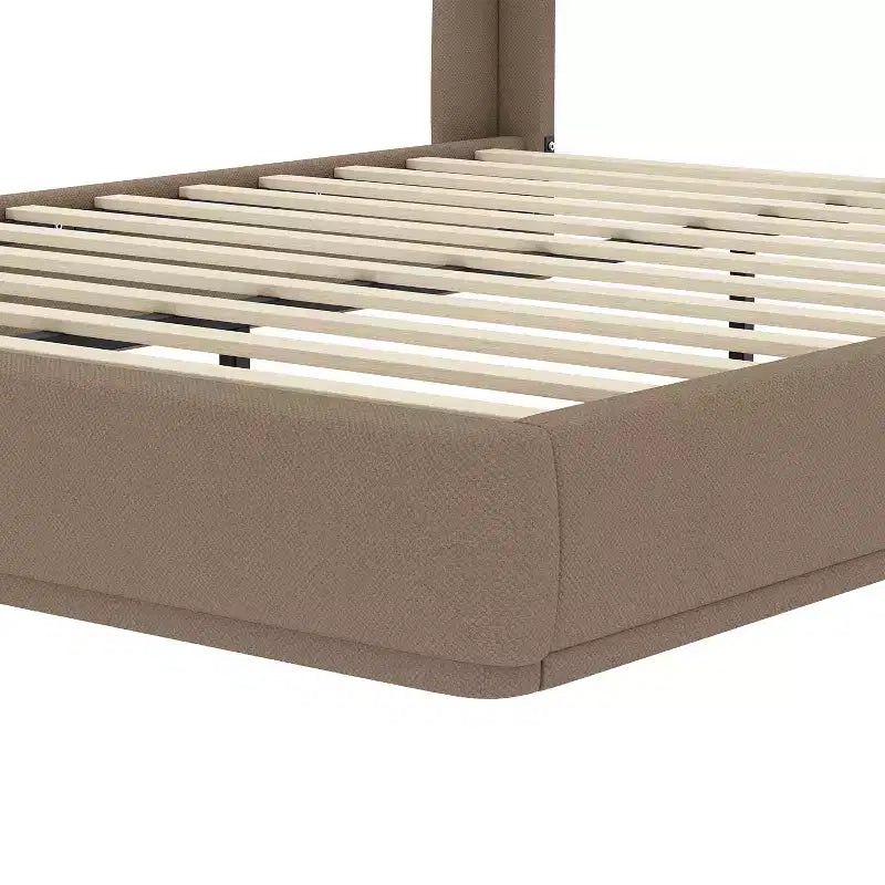 Letto a piattaforma Queen imbottito con testiera ad ali imbottita, letto a basso profilo - ModernLuxe