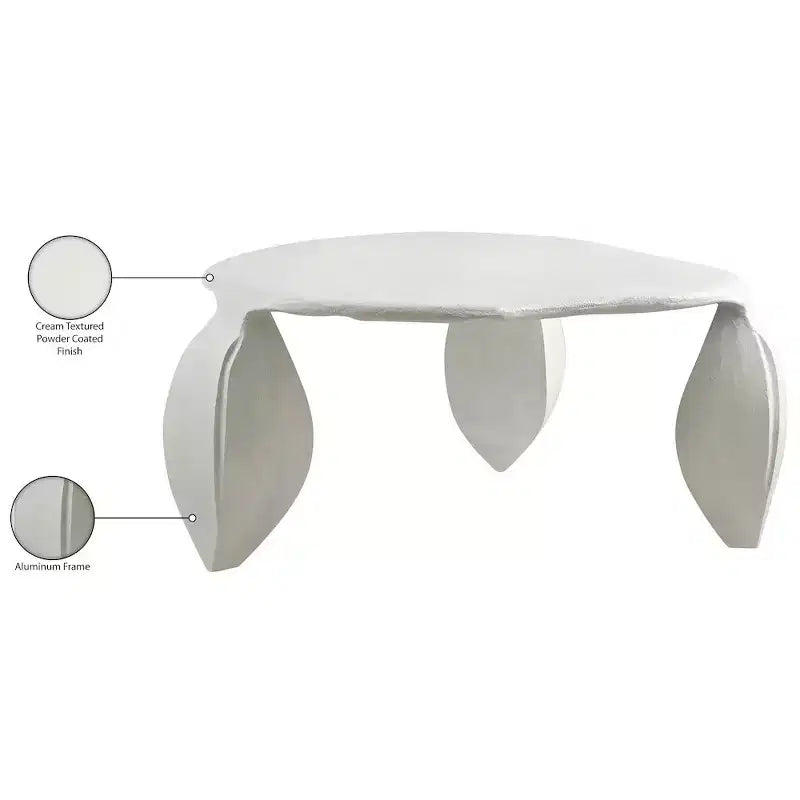 Tavolino in alluminio Meridian Furniture Pueblo