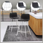Sgabello da bar LeisureMod Elland 35 in pelle imbottita con base bianca in acciaio inossidabile - Sgabello moderno ad altezza bancone per cucina, bar e pub